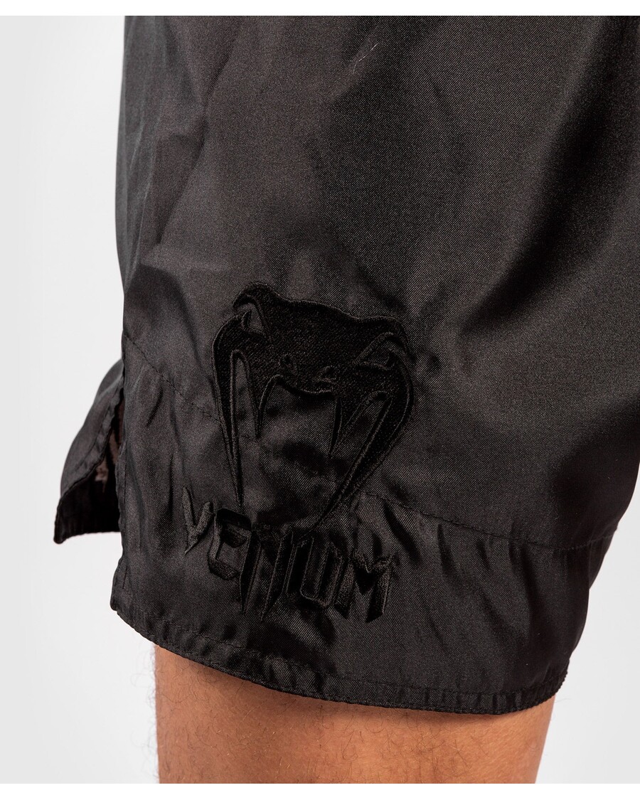 شورت Venum Logos Muay Thai - أسود/أسود