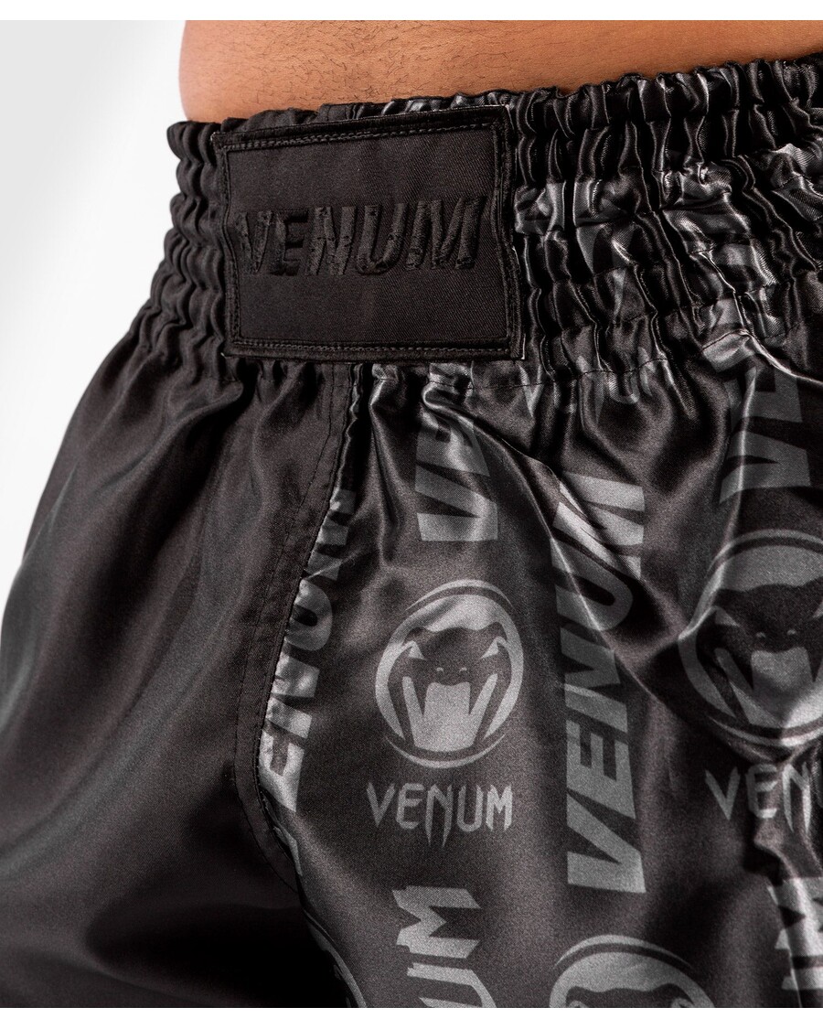 شورت Venum Logos Muay Thai - أسود/أسود