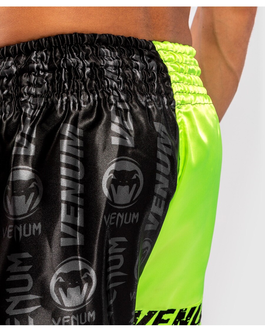 Venum Logos Muay Thai Shorts - Zwart/geel