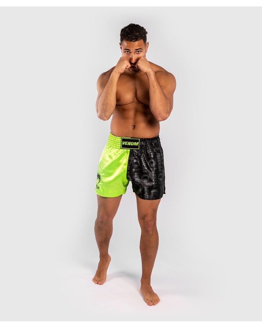 Venum Logos Muay Thai Shorts - Zwart/geel