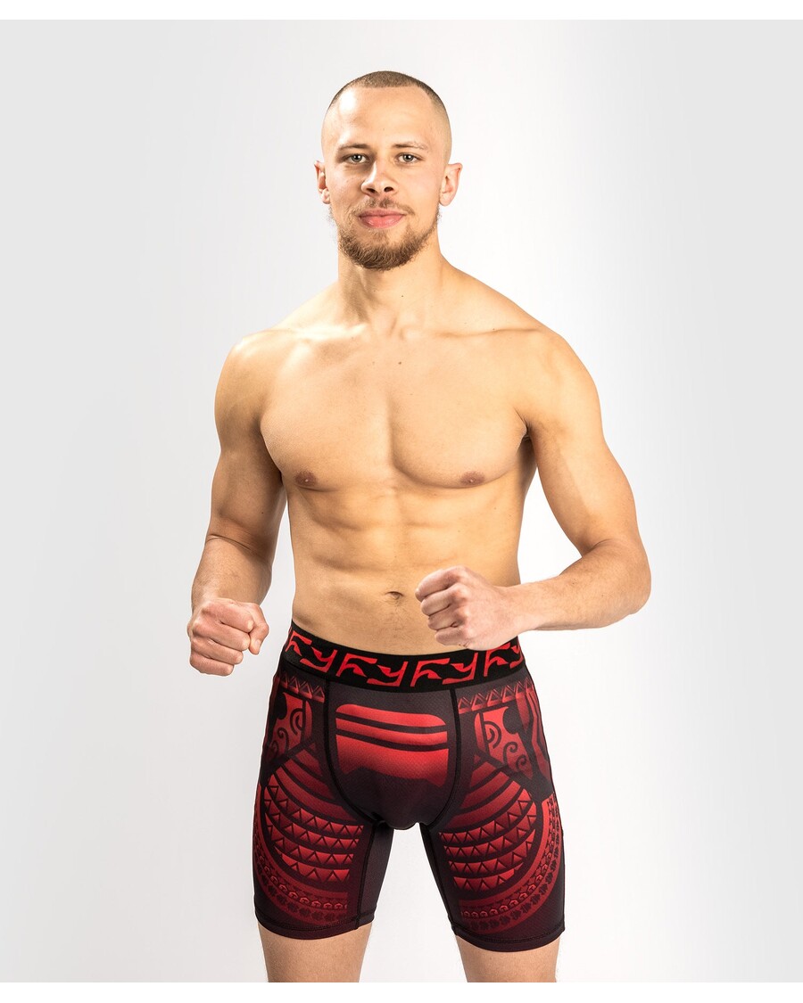 Venum Nakahi Vale Tudo Short - črno/rdeča