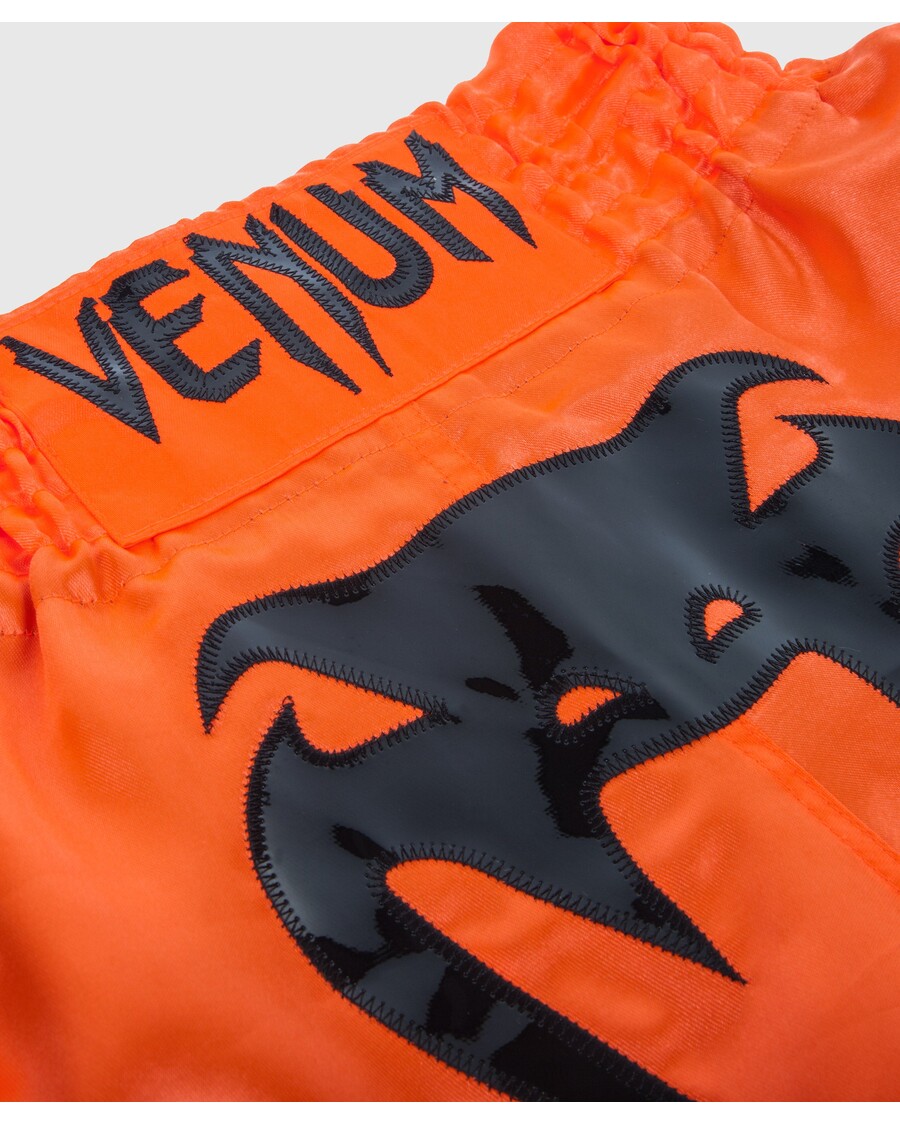 Venum Bangkok Inferno Muay Thai Shorts - Neo Oranje/zwart
