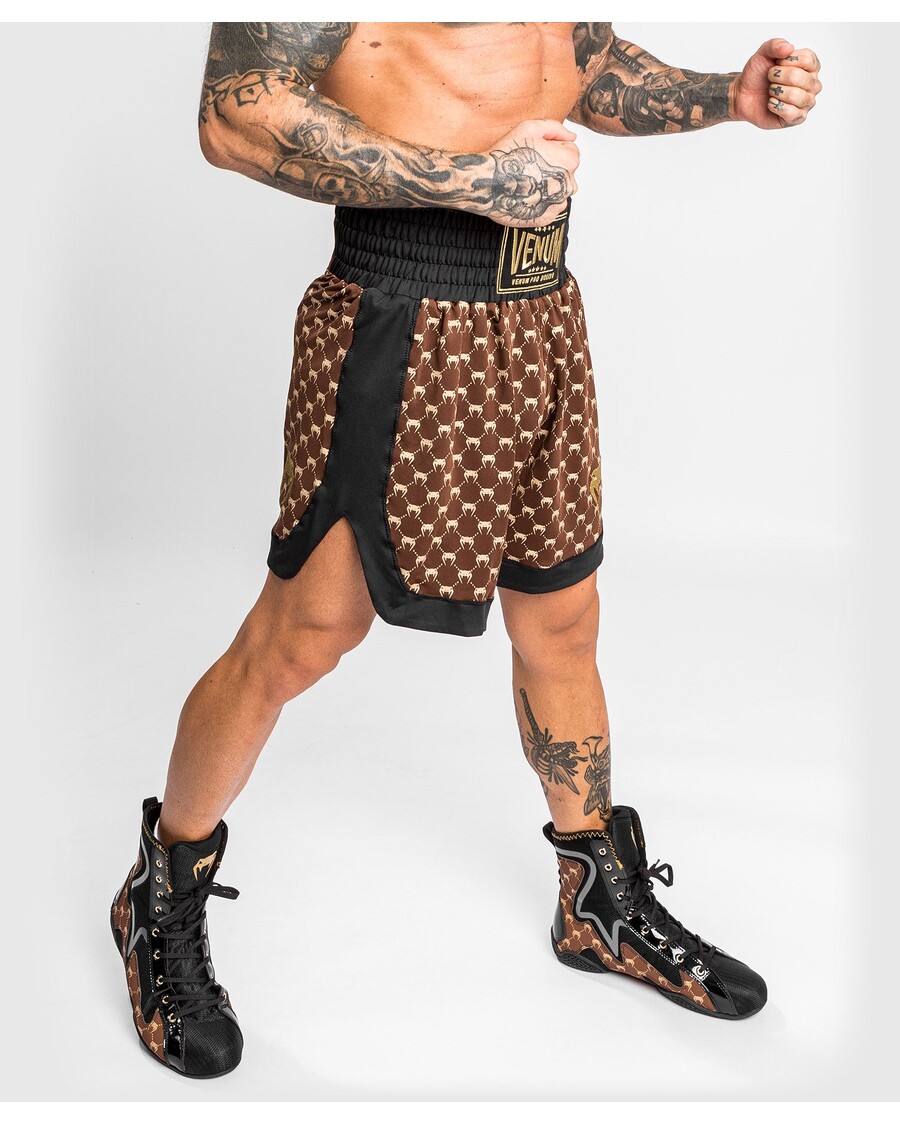 Venum モノグラム ボクシング ショーツ - ブラック/ブラウン