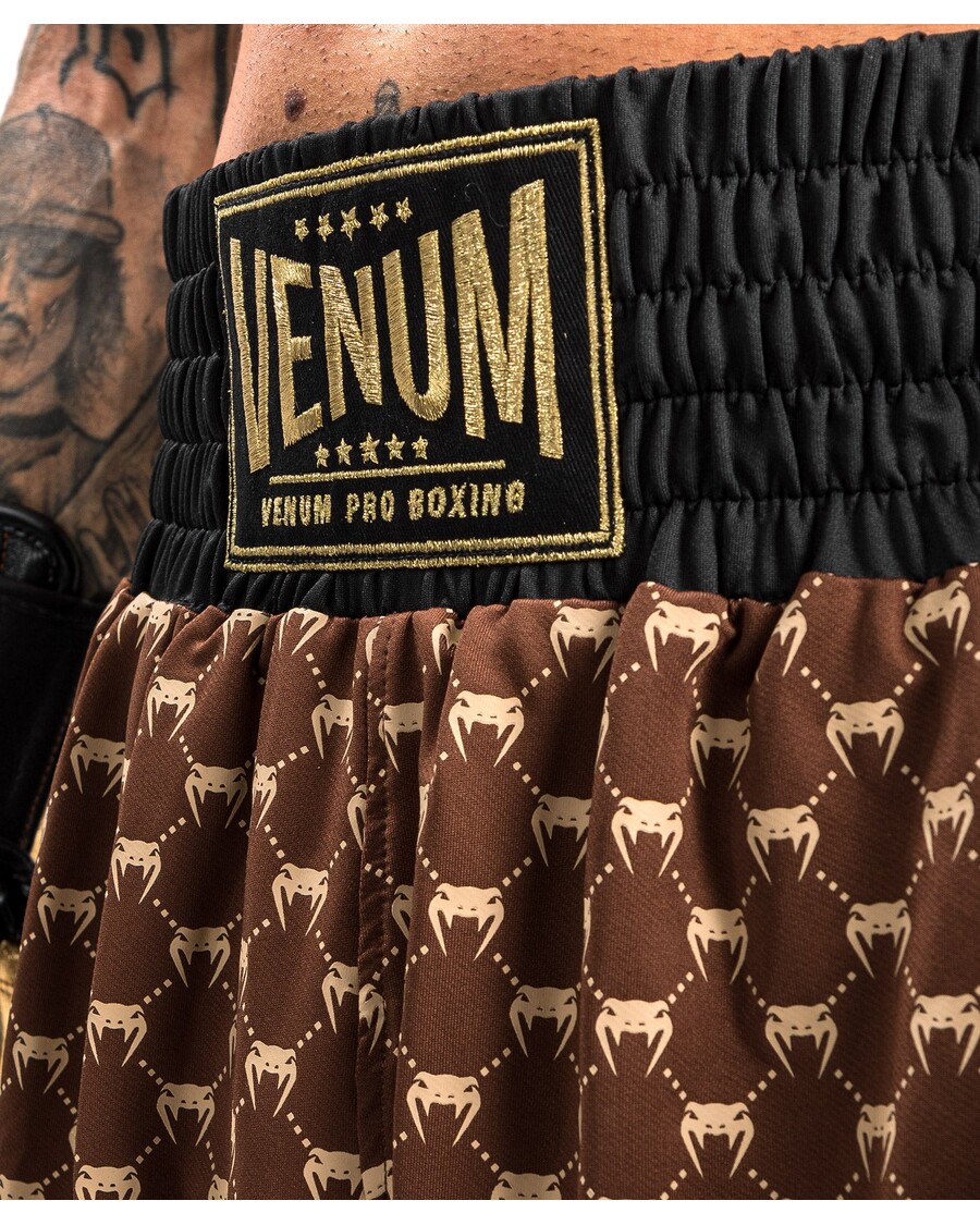 Venum モノグラム ボクシング ショーツ - ブラック/ブラウン