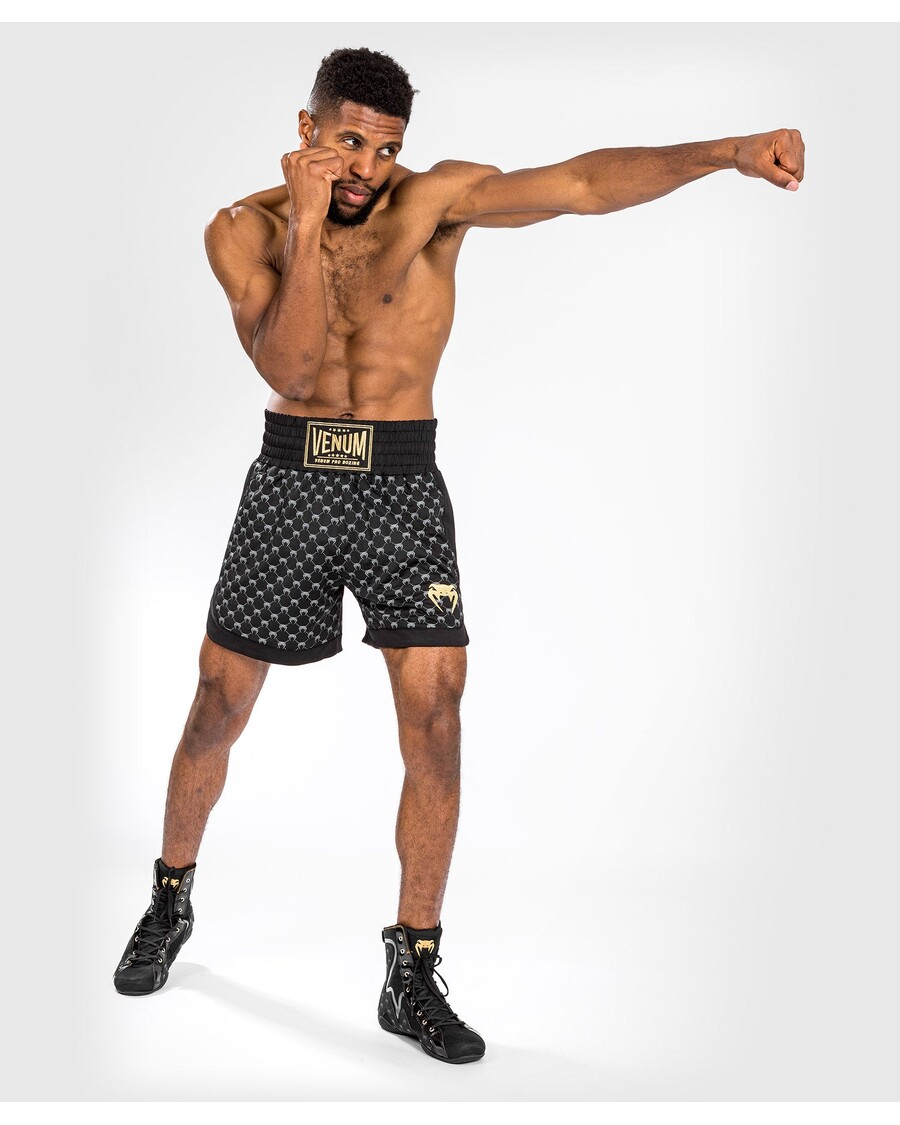 Venum モノグラム ボクシング ショートパンツ - ブラック