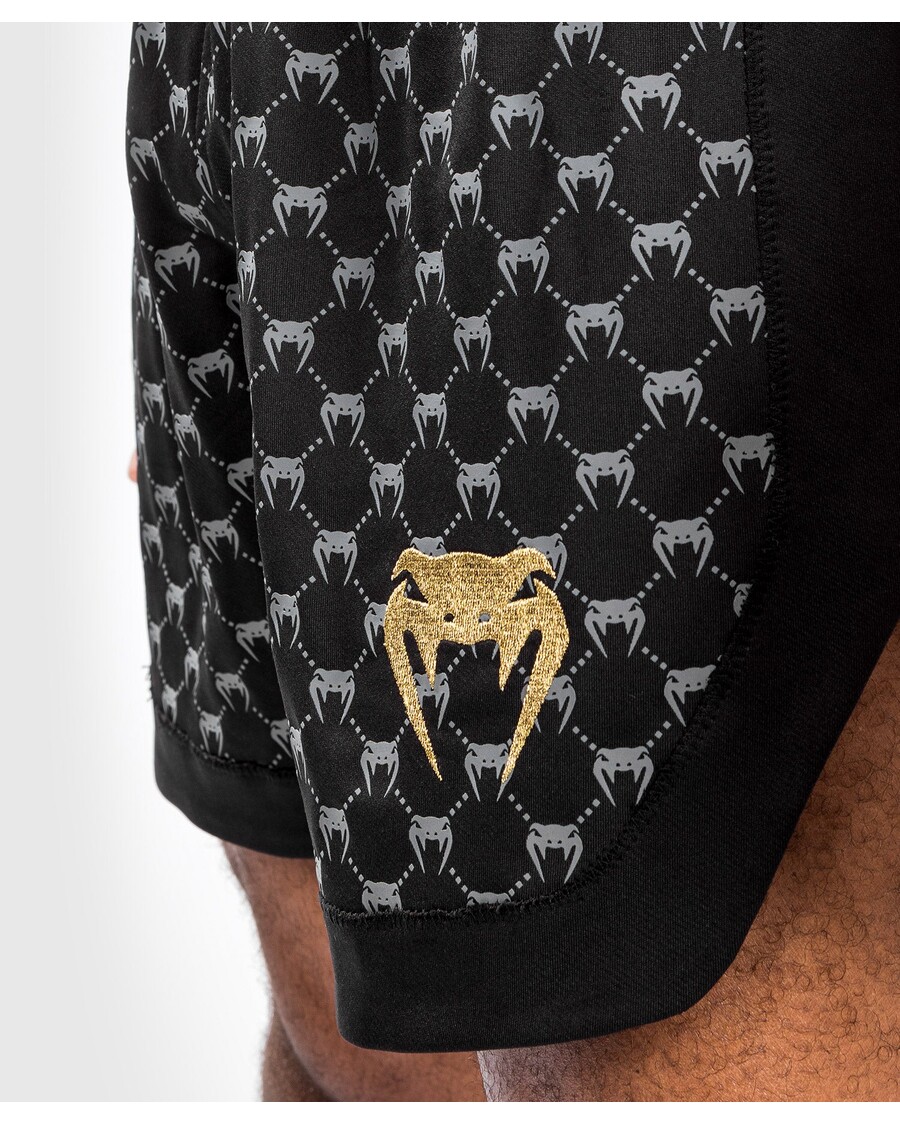 Venum モノグラム ボクシング ショートパンツ - ブラック