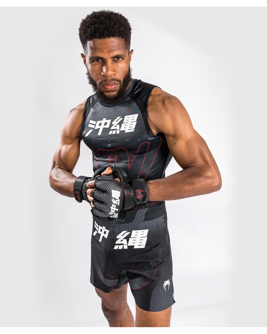 Celana Pendek Pertarungan Venum Okinawa 3.0 - Hitam/merah