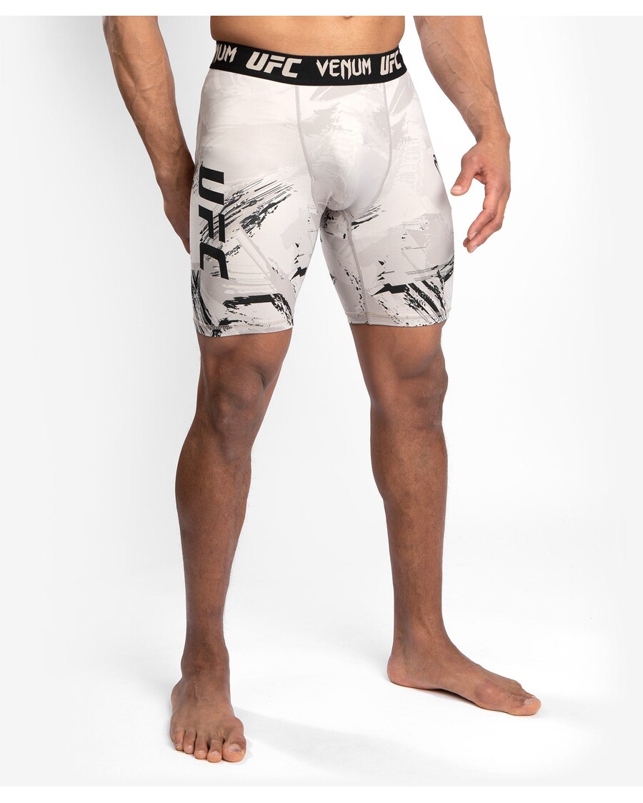Short Vale Tudo UFC Venum Authentic Fight Week 2.0 Pour Hommes - Noir/sable