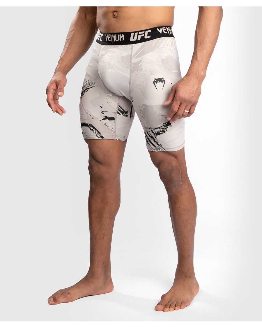Short Vale Tudo UFC Venum Authentic Fight Week 2.0 Pour Hommes - Noir/sable