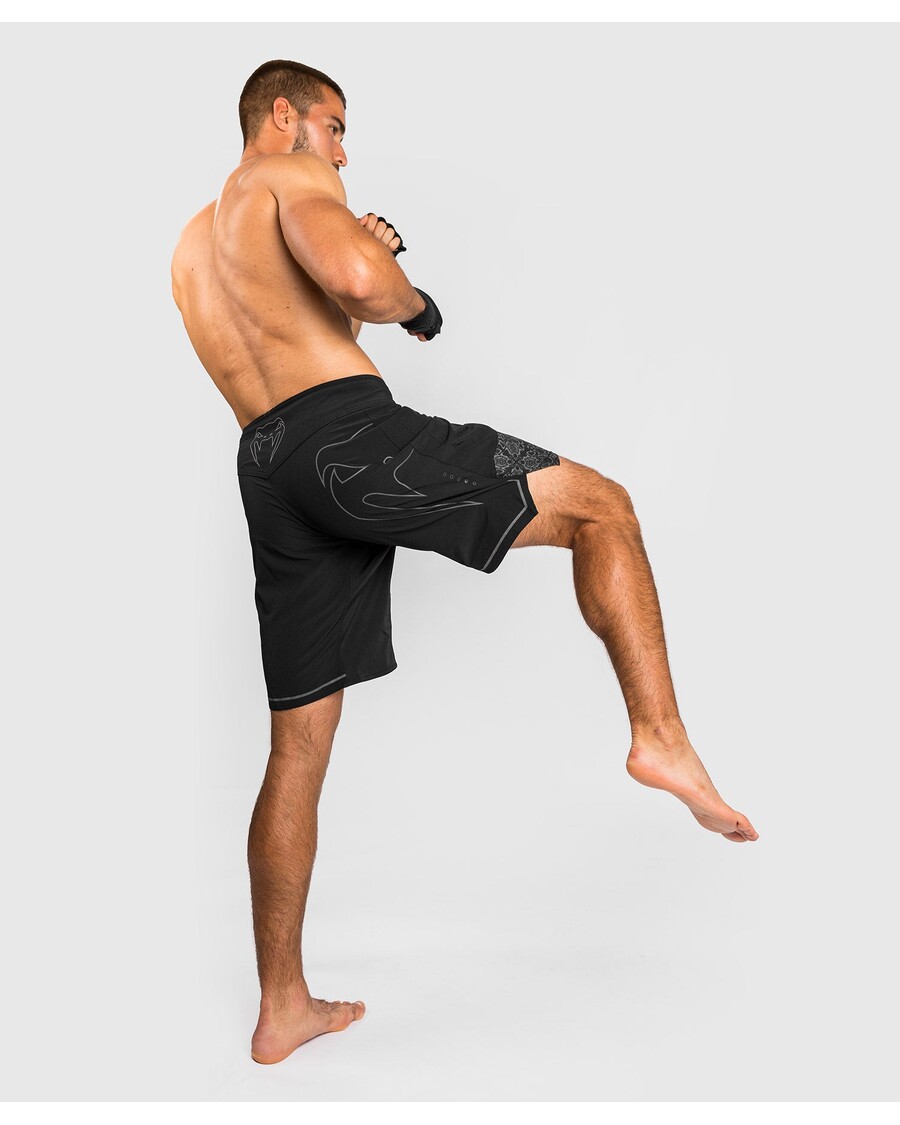 Fightshorts Heijastava Valo 4.0 Venum - Musta/musta