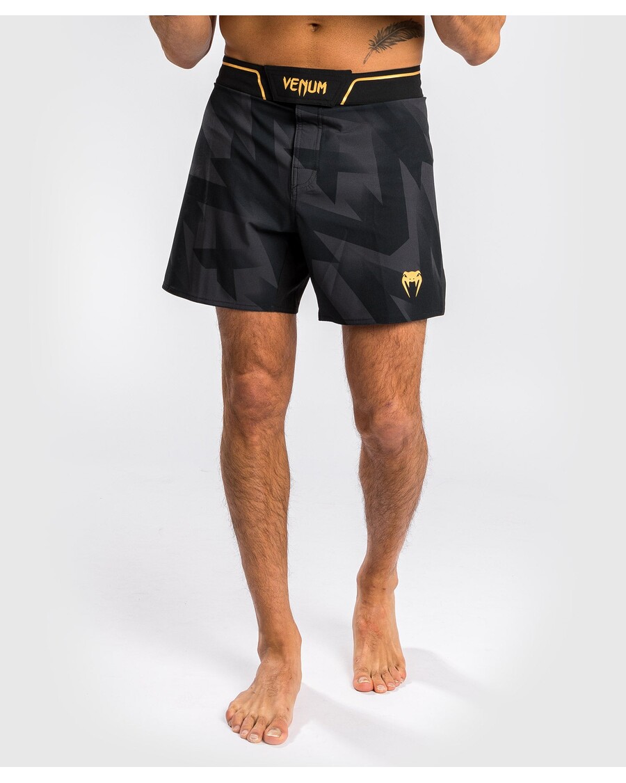Venum Razor Fightshorts – Schwarz/Gold