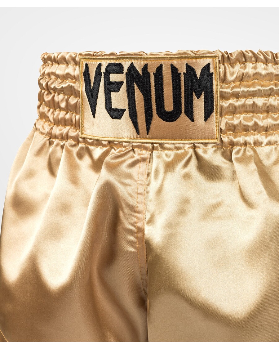 Venum クラシック ムエタイ ショーツ - ゴールド/ブラック
