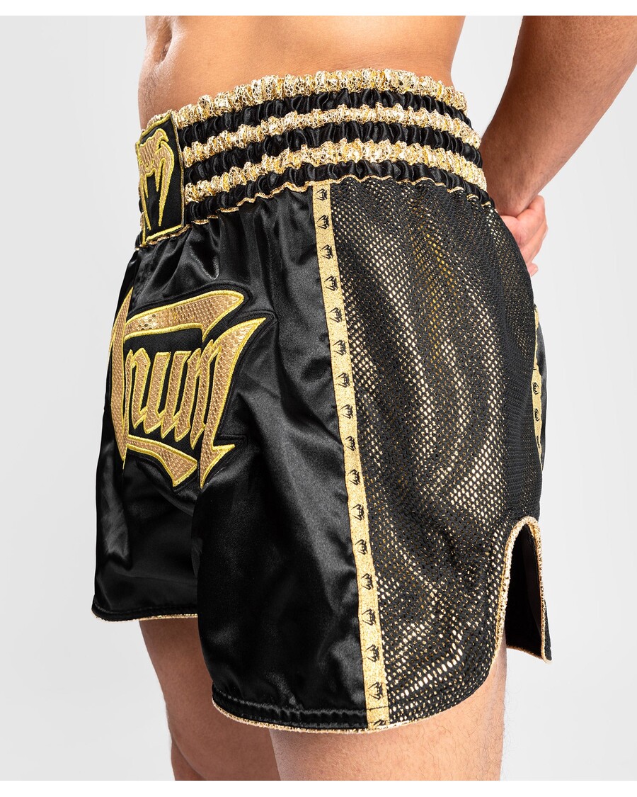 Venum Absoluut 2.0 Muay Thai Lühikesed Püksid - Must/kuldne