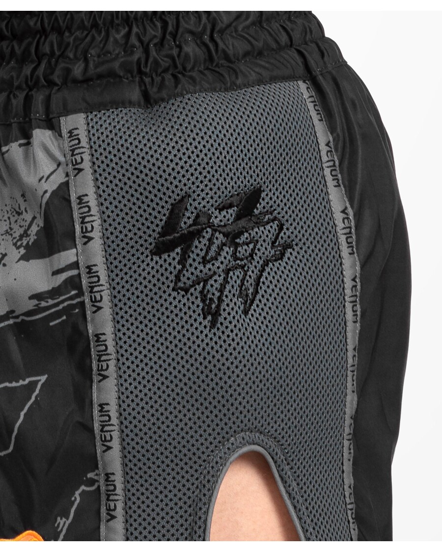 Venum S47 шорты для тайского бокса - черный/оранжевый
