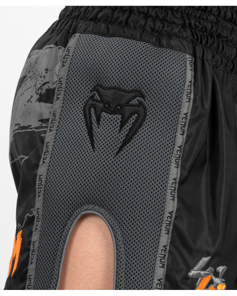 Venum S47 шорты для тайского бокса - черный/оранжевый