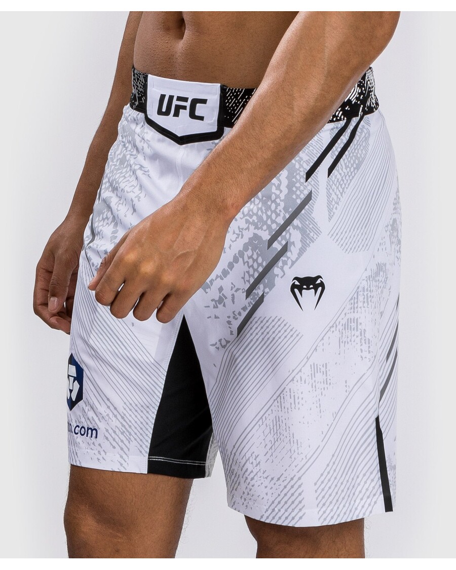 Ufc Adrenalin Oleh Venum Pertarungan Otentik Malam Pertarungan Pria Pendek - Panjang Fit - Putih