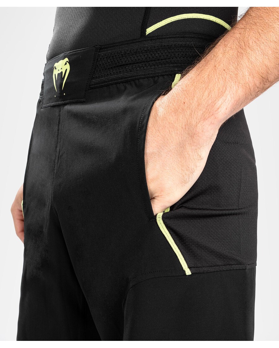 Venum Fusion 2.0 ファイトショート - ブラック/イエロー