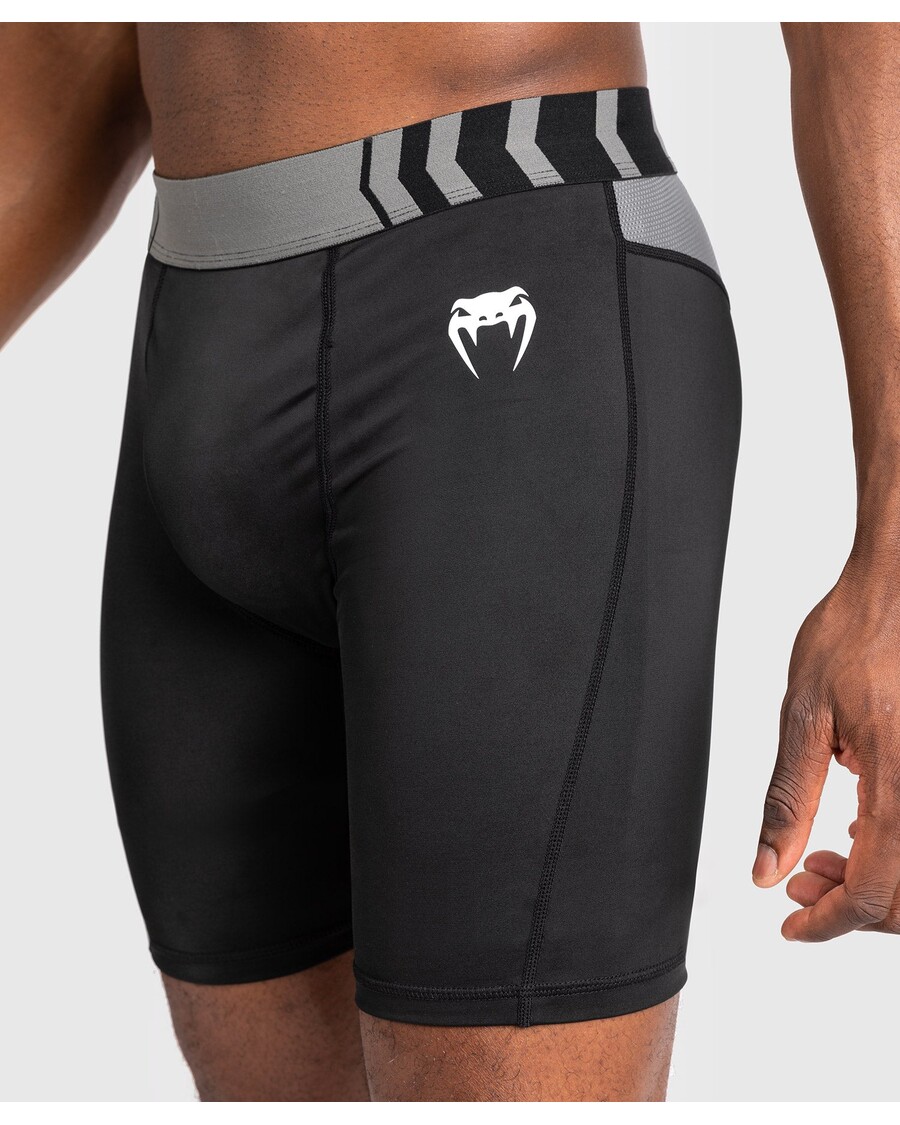 Vale Tudo Pria Venum Tempest - Hitam/abu-abu