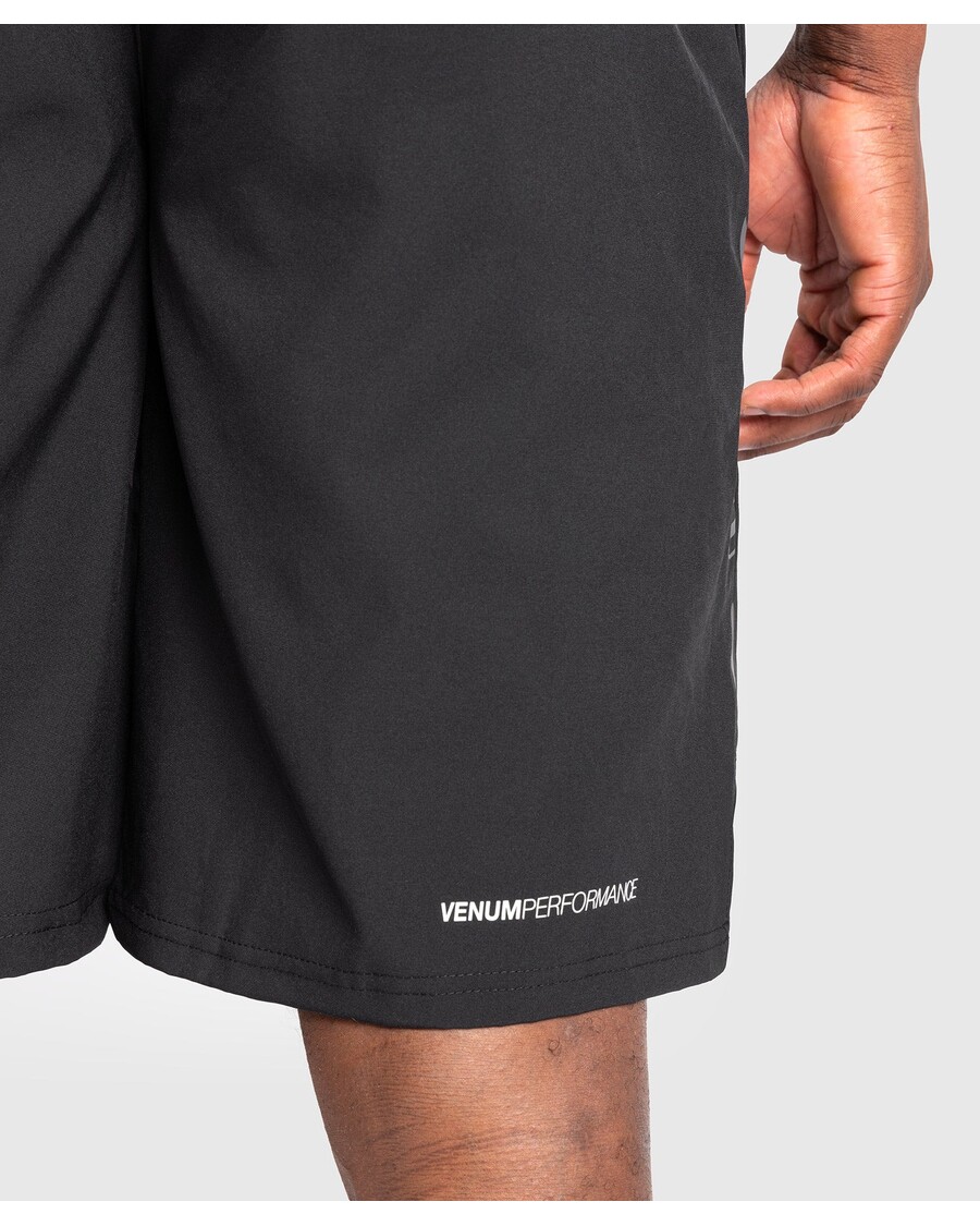 فينوم تيمبيست شورت تدريب للرجال - أسود/رمادي