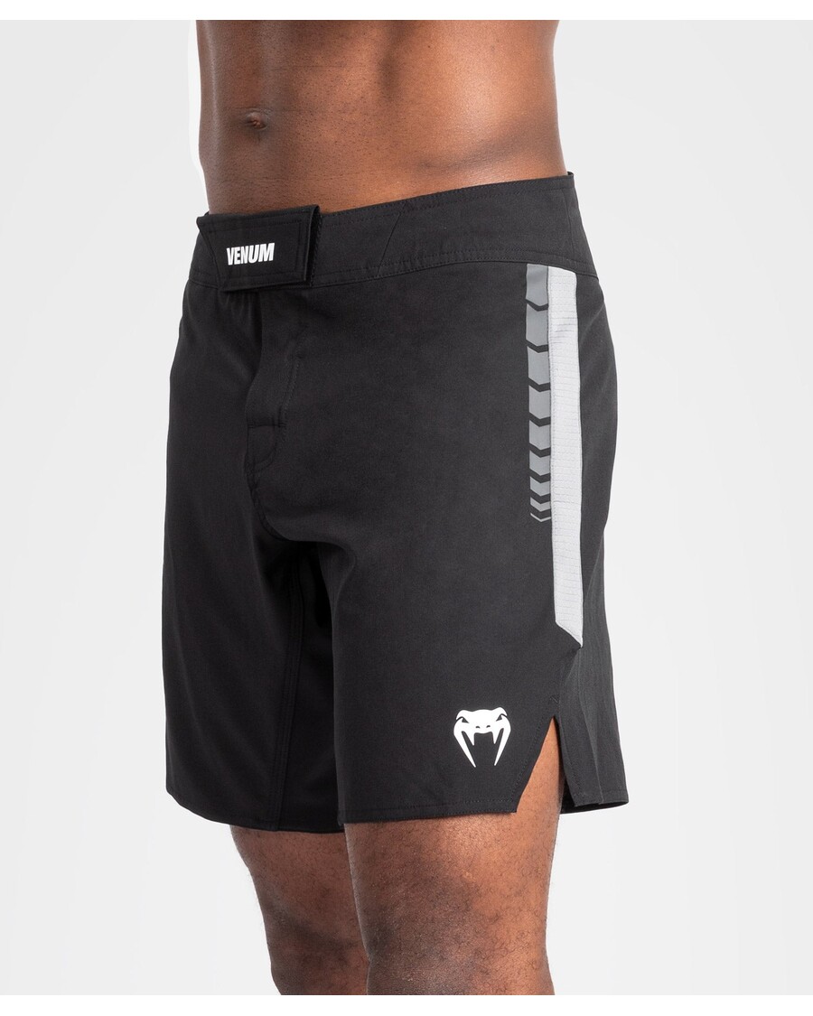 Pantaloni Scurți De Lupta Pentru Bărbați Venum Tempest - Negru/gri