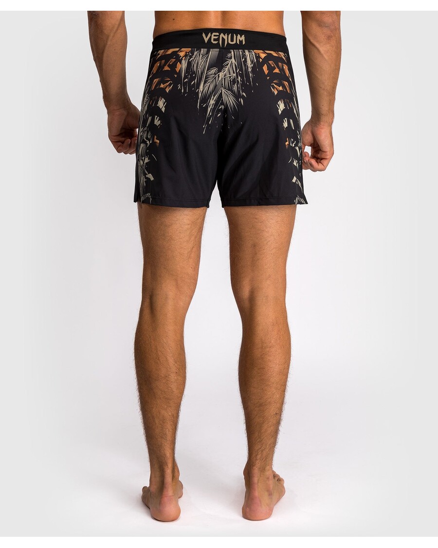 Мужские шорты Venum Tiger - черный/неоново-оранжевый