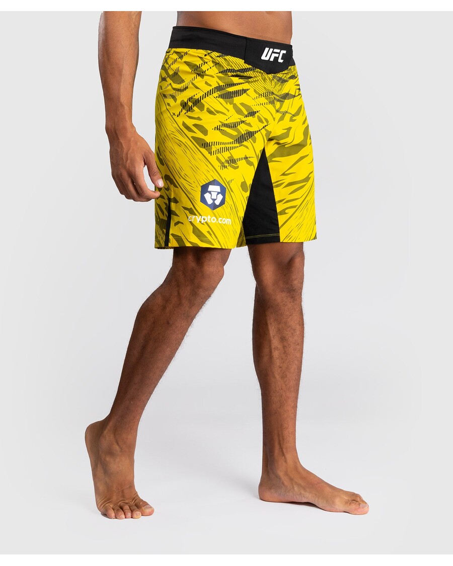 Ufc Fusion By Venum Gepersonaliseerde Authentieke Fight Night Heren Fight Korte - Lange Pasvorm - Geel