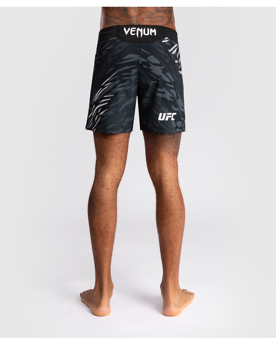 Ufc Fusion By Venum Gepersonaliseerde Authentieke Fight Night Heren Fight Short - Korte Pasvorm - Zwart