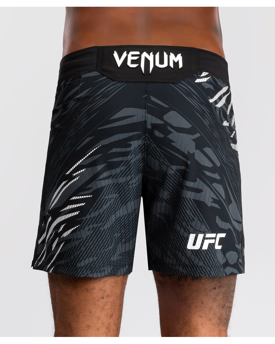 Ufc Fusion By Venum Gepersonaliseerde Authentieke Fight Night Heren Fight Short - Korte Pasvorm - Zwart