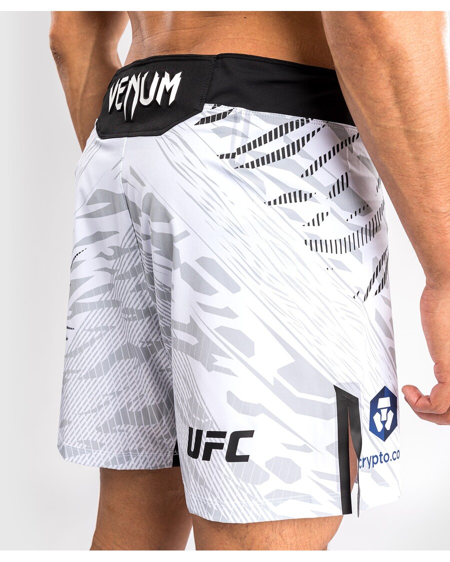 Pantaloncini Da Combattimento Da Uomo Ufc Fusion Di Venum Personalizzati Autentici Fight Night - Vestibilità Corta - Bianchi