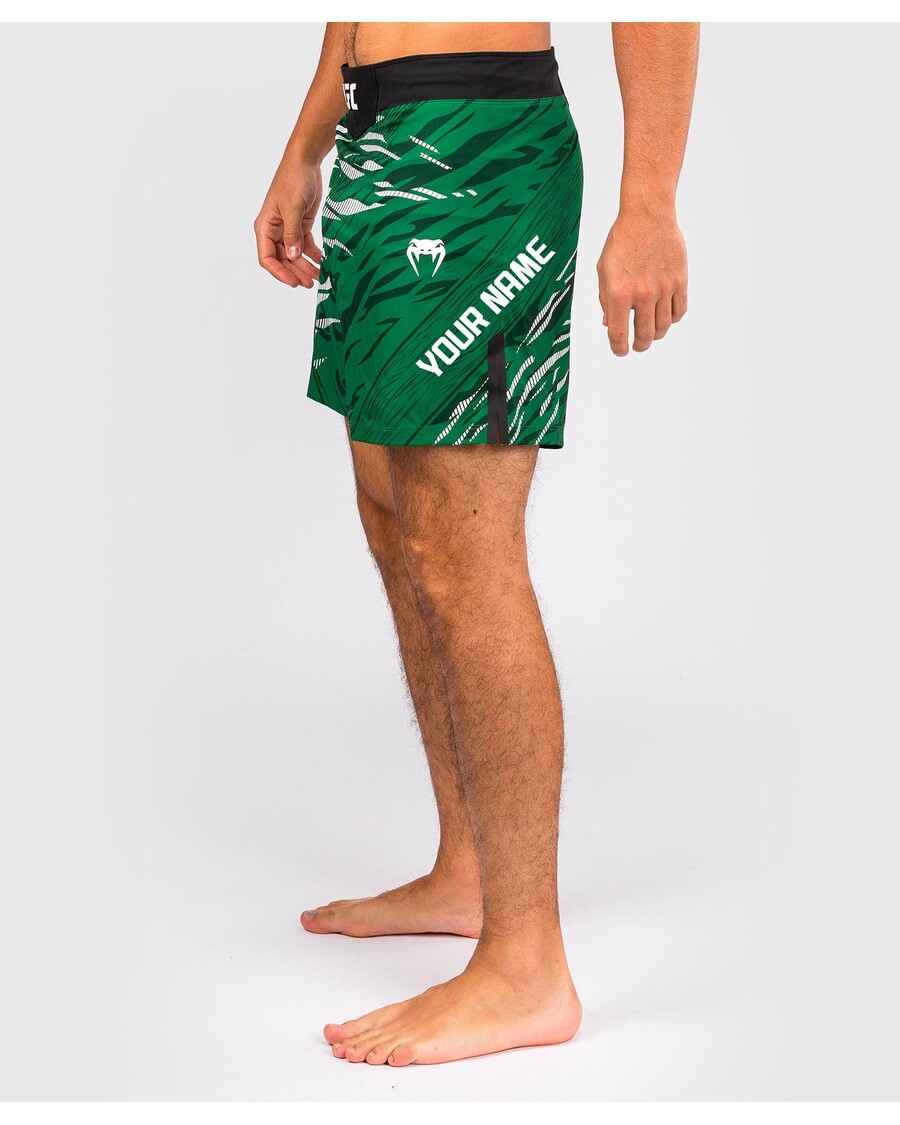 UFC Fusion Von Venum Personalisierte Authentic Fight Night Herren-Kampfshorts – Kurze Passform – Grün