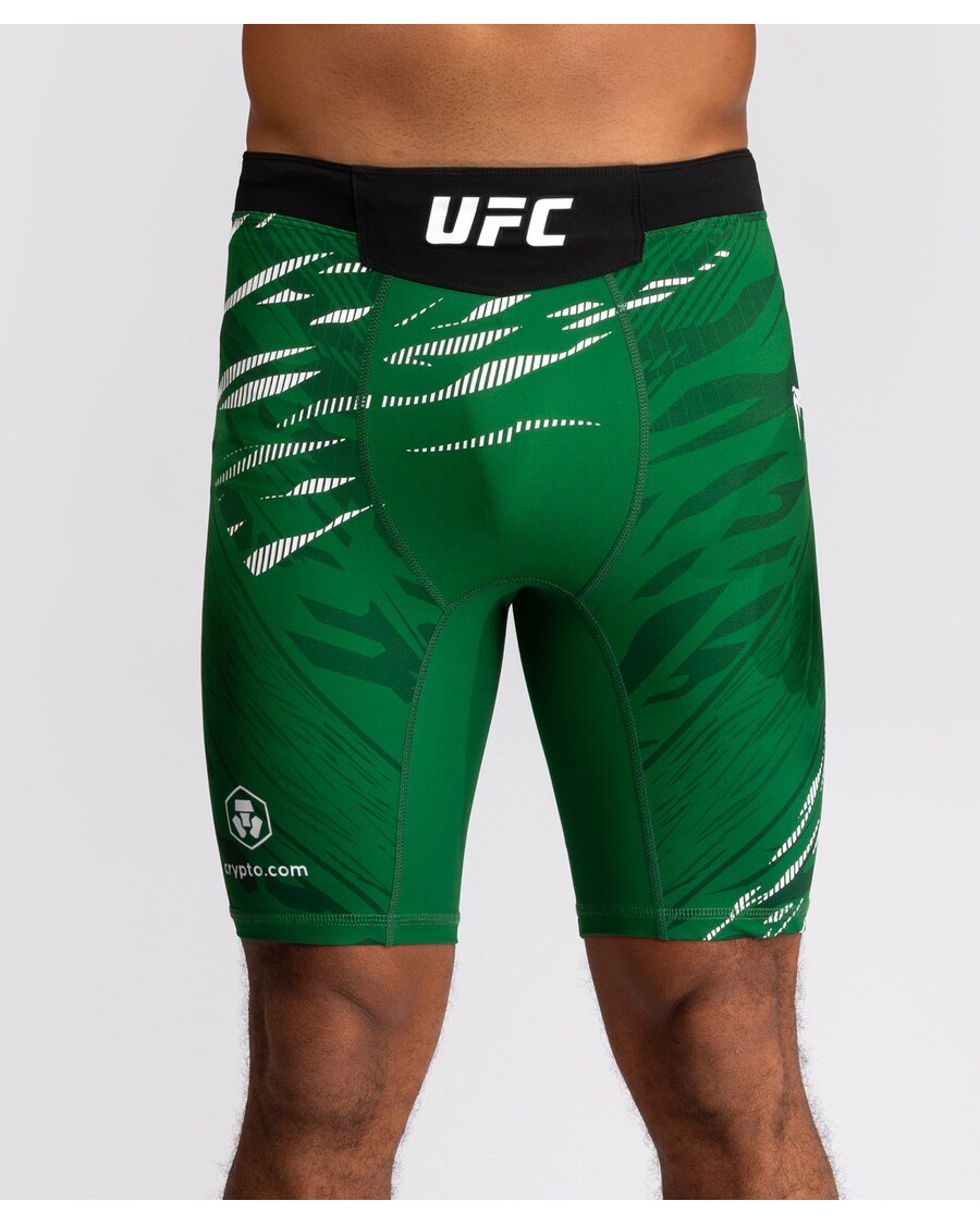 UFC フュージョン バイ ヴェナム オーセンティック ファイト ナイト メンズ ヴァーリトゥード ショート - グリーン