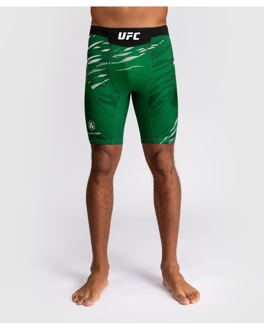 UFC Fusion Von Venum Authentic Fight Night Herren Vale Tudo Short – Grün