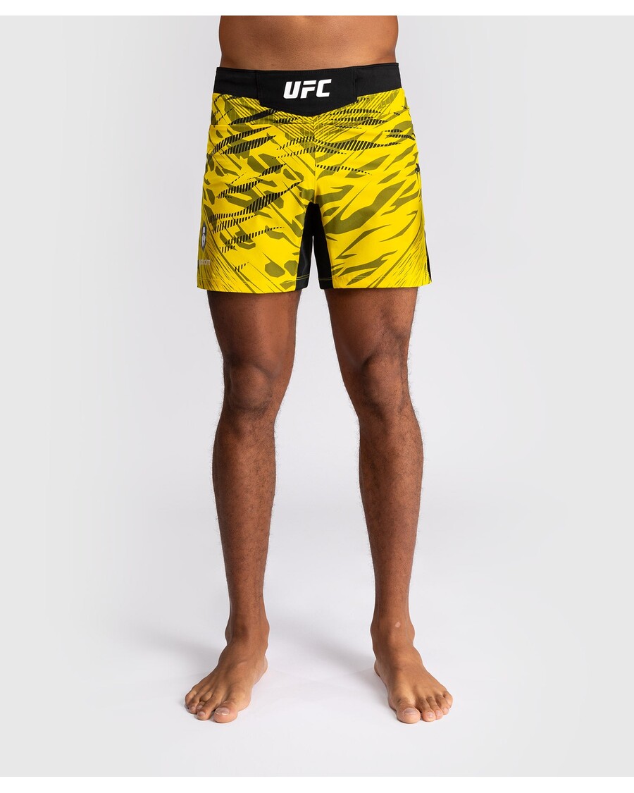UFC Fusion Von Venum Authentic Fight Night Herren-Kampfshorts – Kurze Passform – Gelb
