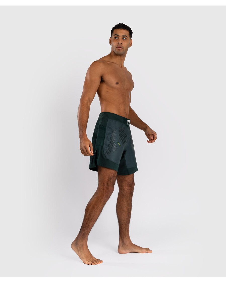 شورت مبارزه تکنیکی Venum 3.0 - جنگل سبز