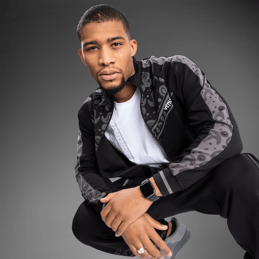 Venum Cali 34 Track Jacket - Black