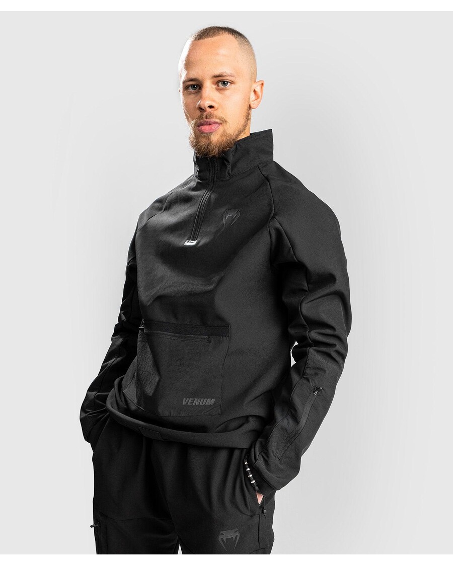 Venum Altitude Pool Lukuga Kampsun - Must