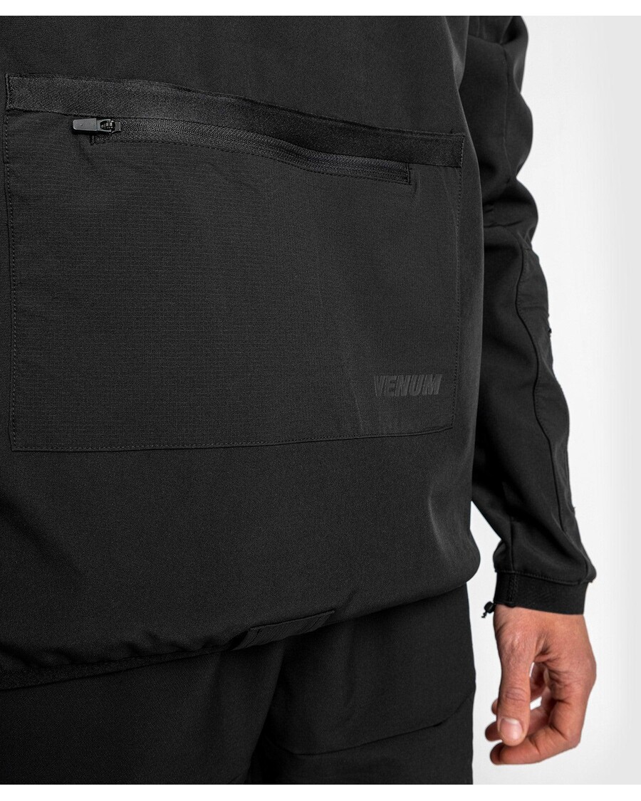 Venum Altitude Pool Lukuga Kampsun - Must