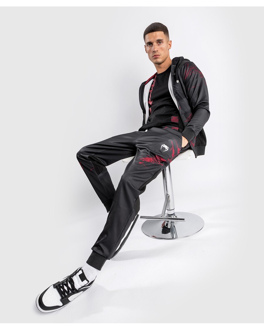 Ufc Venum Authentic Fight Week 2.0 Hættetrøje Med Lynlås Til Mænd - Sort/rød