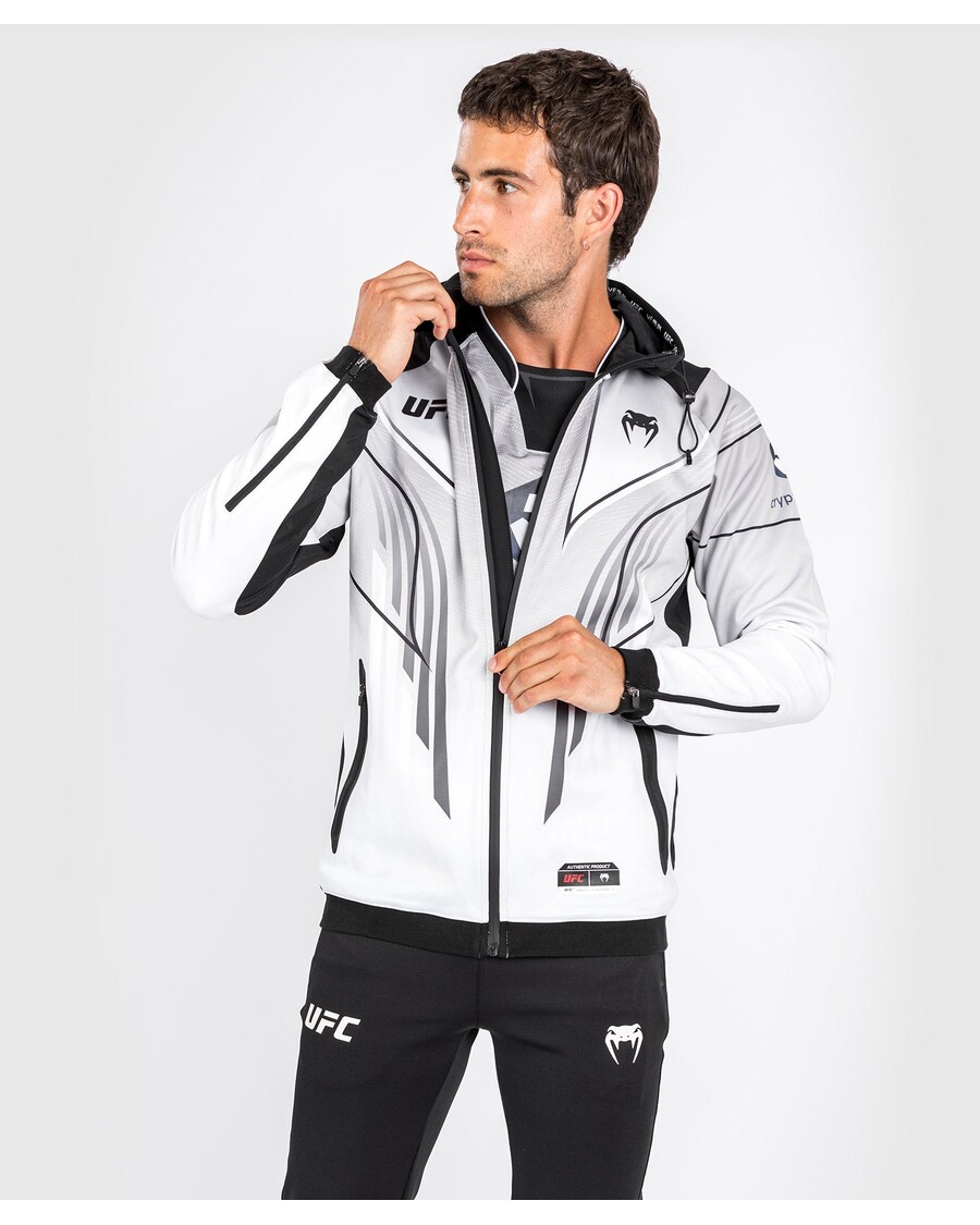 Pánská Mikina S Kapucí Ufc Venum Authentic Fight Night 2.0 Od Značky Venum - Bílá