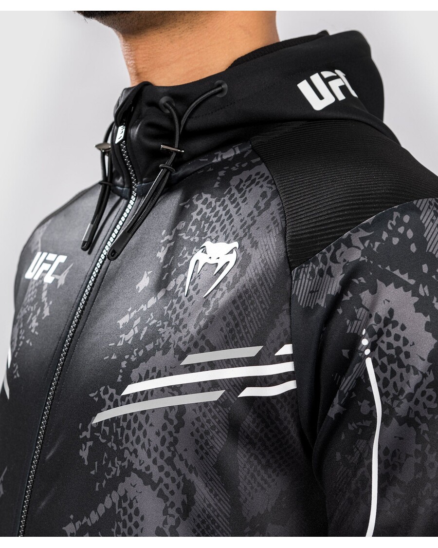 Ufc Adrenaline By Venum Authentic Fight Night Moški Pulover S Kapuco - črn
