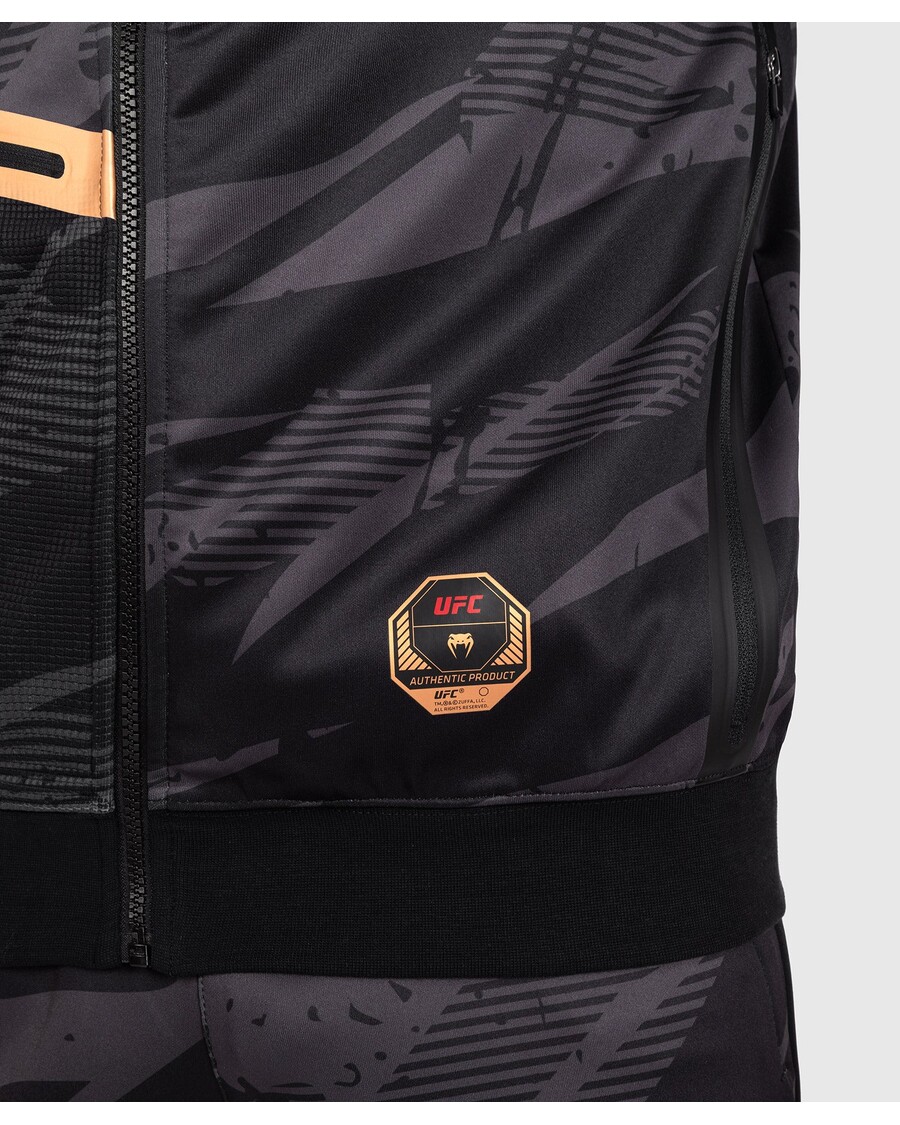 Ufc Adrenaline By Venum Fight Week Hættetrøje Med Lynlås Til Mænd - Urban Camo