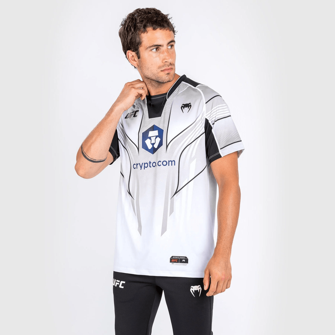 UFC Venum Authentic Fight Night 2.0 Kit by Venum Men's Walkout Jersey - White