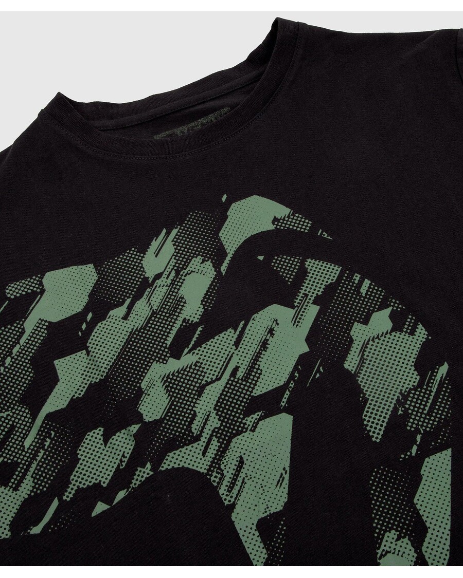 Venum Tecmo ジャイアント T シャツ - ブラック/カーキ