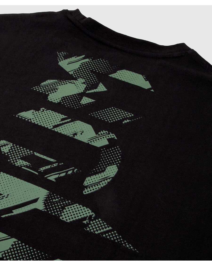 Venum Tecmo ジャイアント T シャツ - ブラック/カーキ