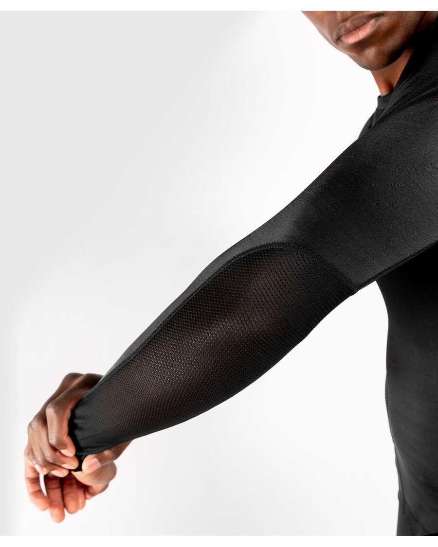 Venum G-fit Rashguard - שרוולים ארוכים - שחור/זהב