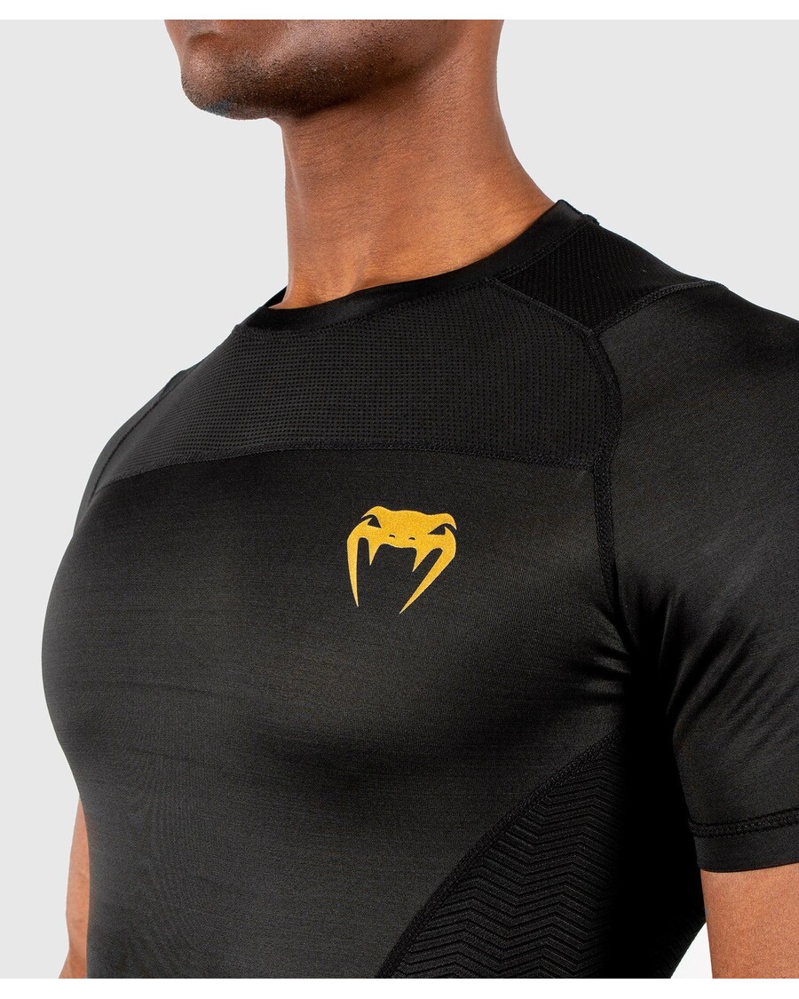 Venum G-fit Rashguard - Lühikesed Varrukad - Must/kuldne