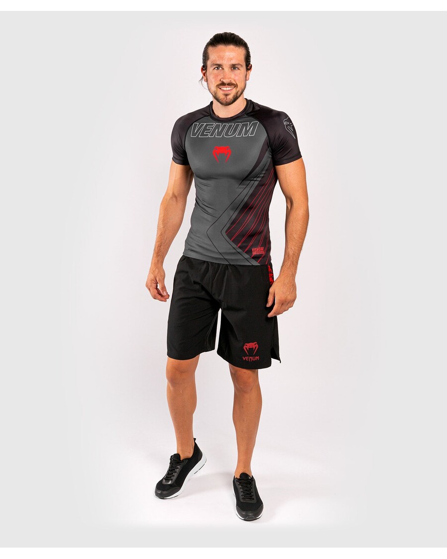 Venum Contender 5.0 Rashguard - Lühikesed Varrukad - Must/punane