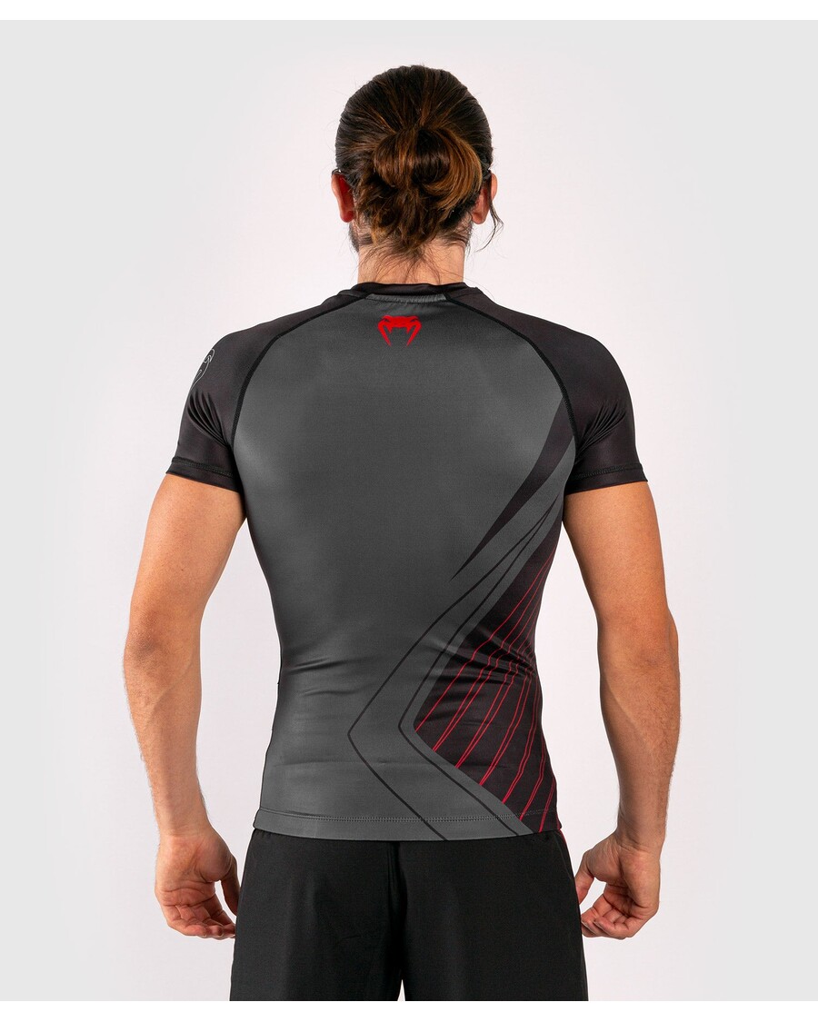 Venum Contender 5.0 Rashguard - Lühikesed Varrukad - Must/punane