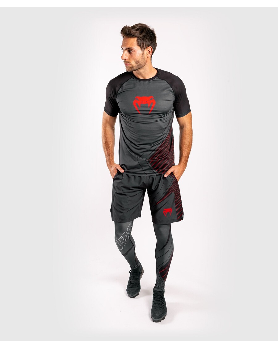 Venum Mededinger 5.0 Dry-tech T-shirt - Zwart/rood