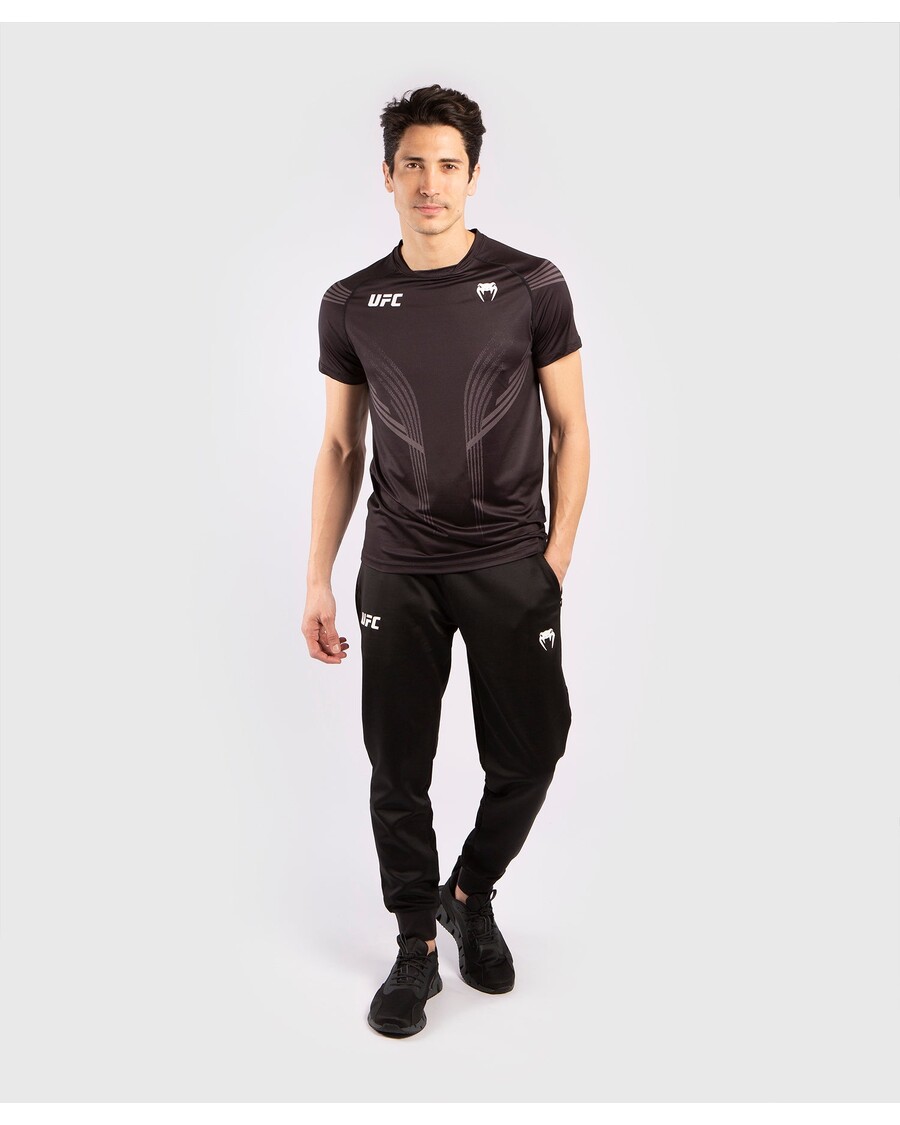 Ufc Venum Pro Line Meeste Kampsun – Must